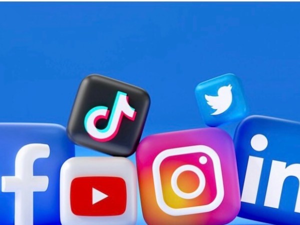 Social Media Management: How to Pick the Right Platforms, Build Trust & Turn Organic Content Into&nbsp;Referrals